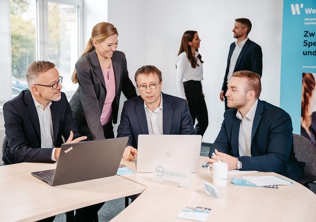 Westprüfung unser Team - Menschen im Mittelpukt