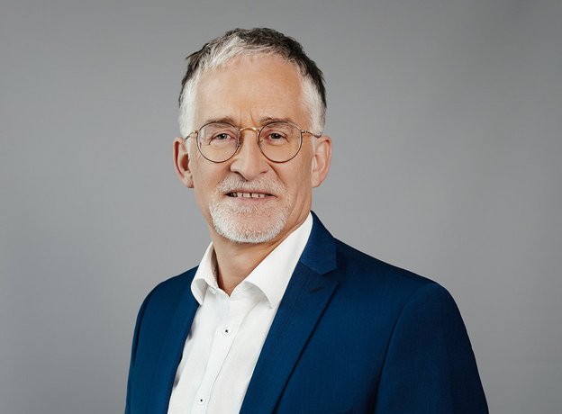  Erik Spielmann - Rechtsanwalt, Fachanwalt für Steuerrecht Partner